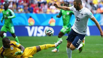 Imagem Com gols nos minutos finais, França derrota Nigéria e avança na Copa