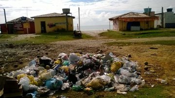 Imagem Conhecida como “praia do lixo”, Cabuçu sofre com falta de saneamento