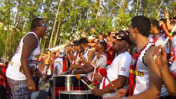 Imagem Chapolin é homenageado por jogadores e torcida do Vitória em Pituaçu