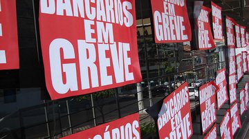 Imagem Bancos encerram greve; Caixa e BNB continuam paralisação