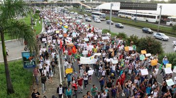 Imagem MPL Salvador decide hoje se participará de greve geral na próxima quinta