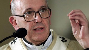 Imagem Papa diz que cerca de 2% dos padres são pedófilos e muitos se calam