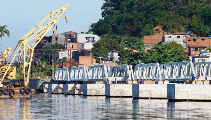 Imagem João Henrique cancela reinauguração de ponte