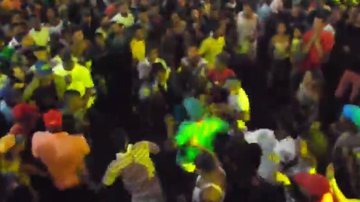 Imagem Vídeo: foliões brigam em show de Saulo no aniversário de Simões Filho