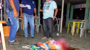 Imagem Chá de bebê termina com um morto e três baleadas em Itabuna