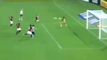 Imagem Vídeo: assista os gols da partida entre Vitória e Corinthians em Cuiabá