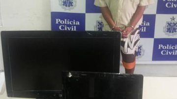 Imagem “Coroa do crime” é preso em flagrante por arrombar loja em Camaçari