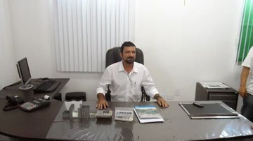 Imagem Itiruçu: prefeito dá férias a secretários e reduz gratificação de comissionados