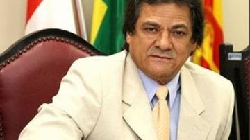 Imagem Ex-prefeito de Ilhéus enquadrado pelo TCM por fraude 