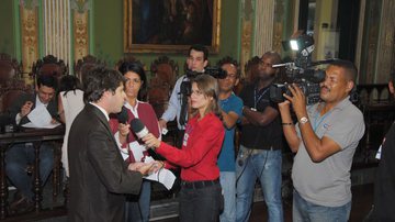 Imagem Após rejeição de proposta, Paulo Câmara destaca caráter democrático do MPL