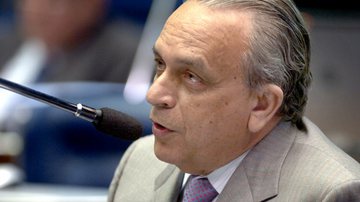 Imagem Presidente do PSDB também recebeu propina da Petrobras, diz ex-diretor