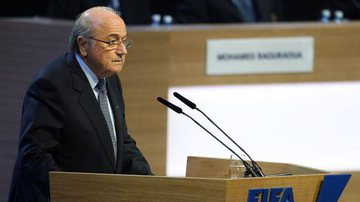 Imagem Blatter continua no comando da Fifa