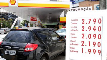 Imagem Cai o preço da gasolina em Salvador