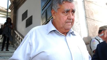 Imagem Dr. Pitangueira bate boca com ouvintes do Se Liga Bocão